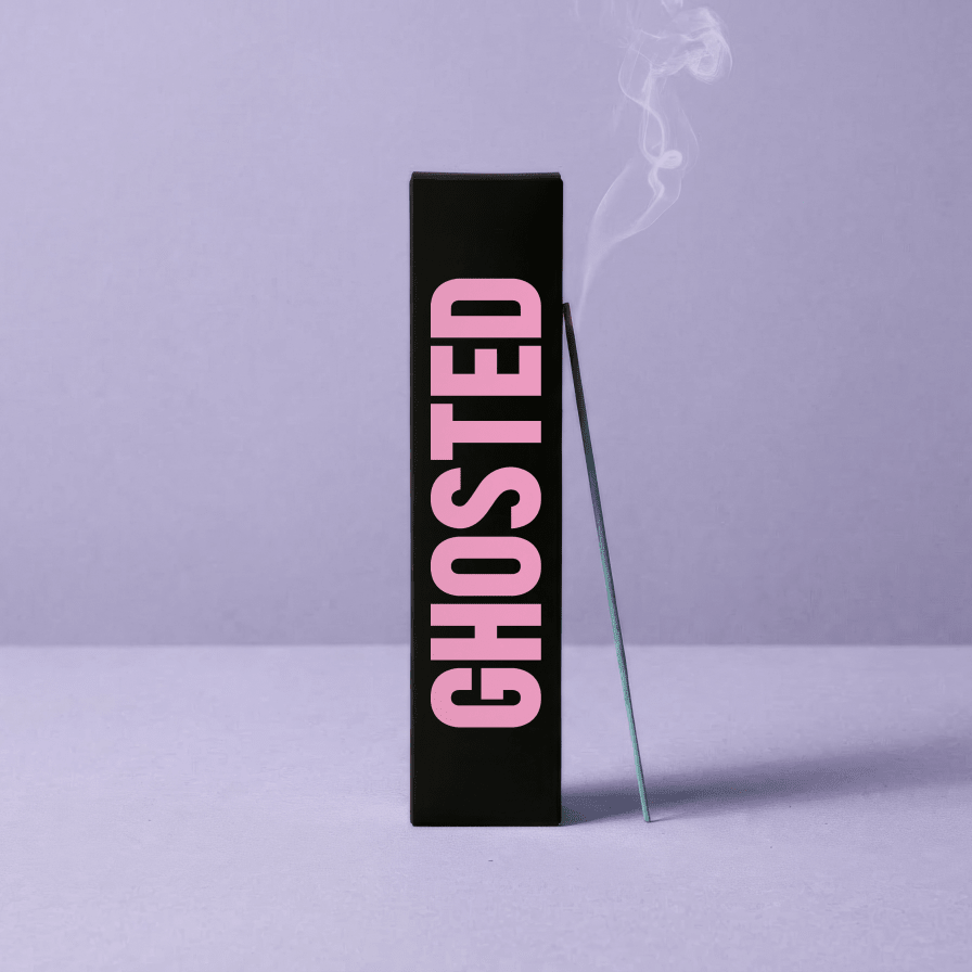 Handmade Creamy Oud incense sticks by STIIICKS, featuring Japanese craftsmanship and rich, soothing oud fragrance.