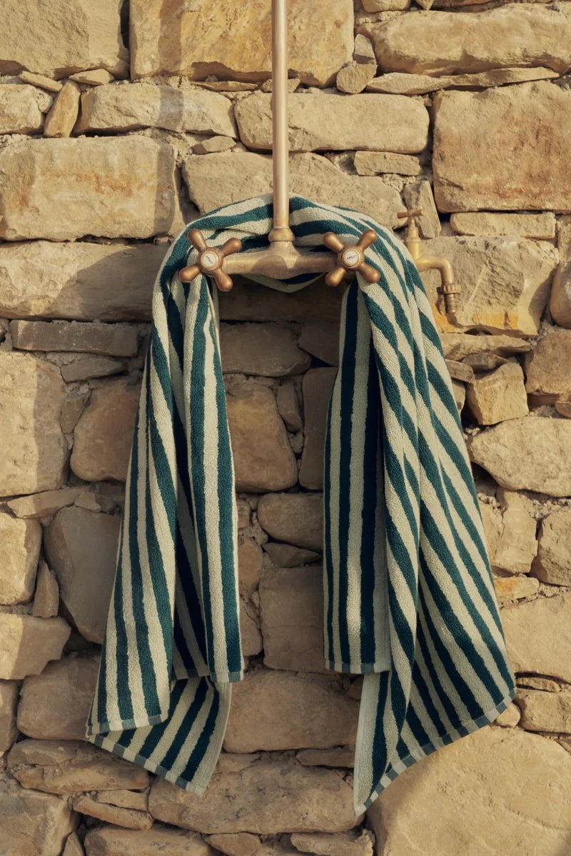 Sea foam and deep teal Naram bathroom towel by Bongusta, showcasing soft, plush fabric and elegant design.