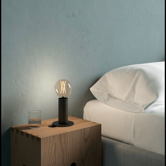 EDGAR Home SOL Lamp in 8 different colors, modern table lamp with sleek design and colorful glow for home decor.