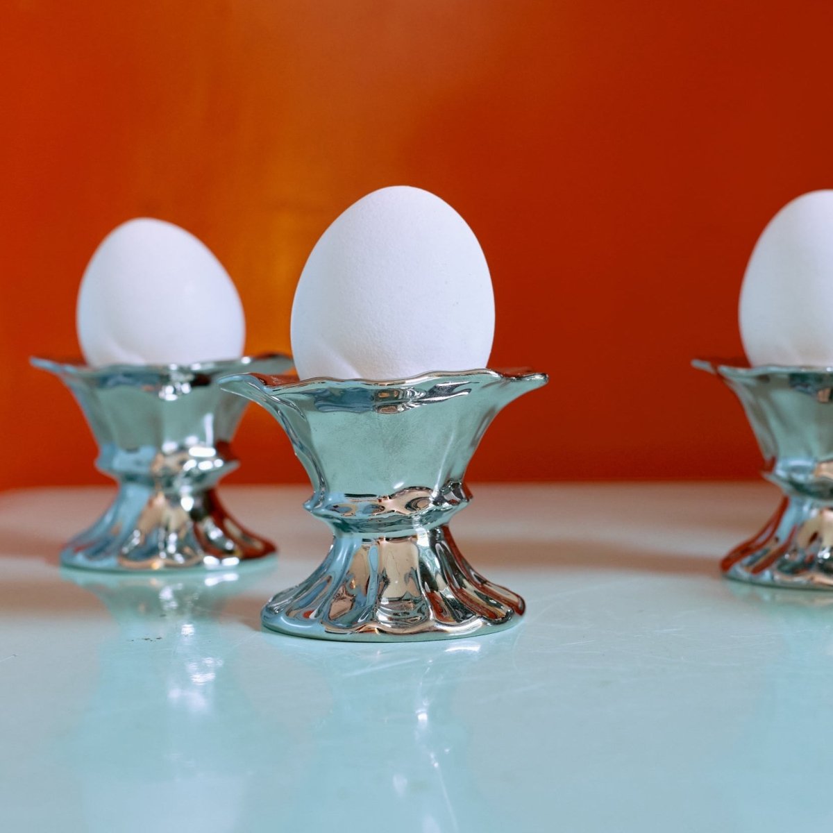 Set of four HKliving New Classics egg cups, stylish serveware for breakfast or brunch presentation.