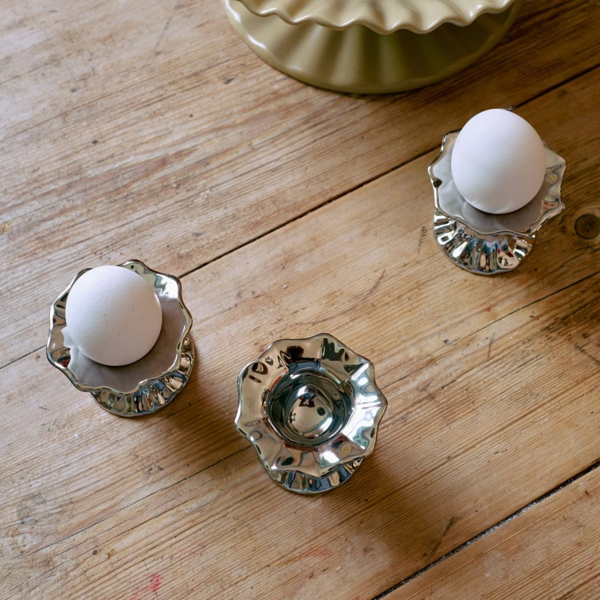 Set of four HKliving New Classics egg cups, elegant serveware for breakfast or brunch presentation.