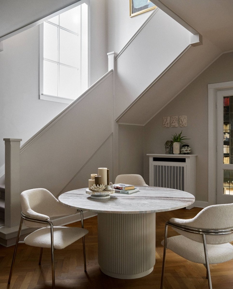 Nordal A/S ERIE round dining table, 140cm, white wood base with elegant ivory marble tabletop, modern furniture piece