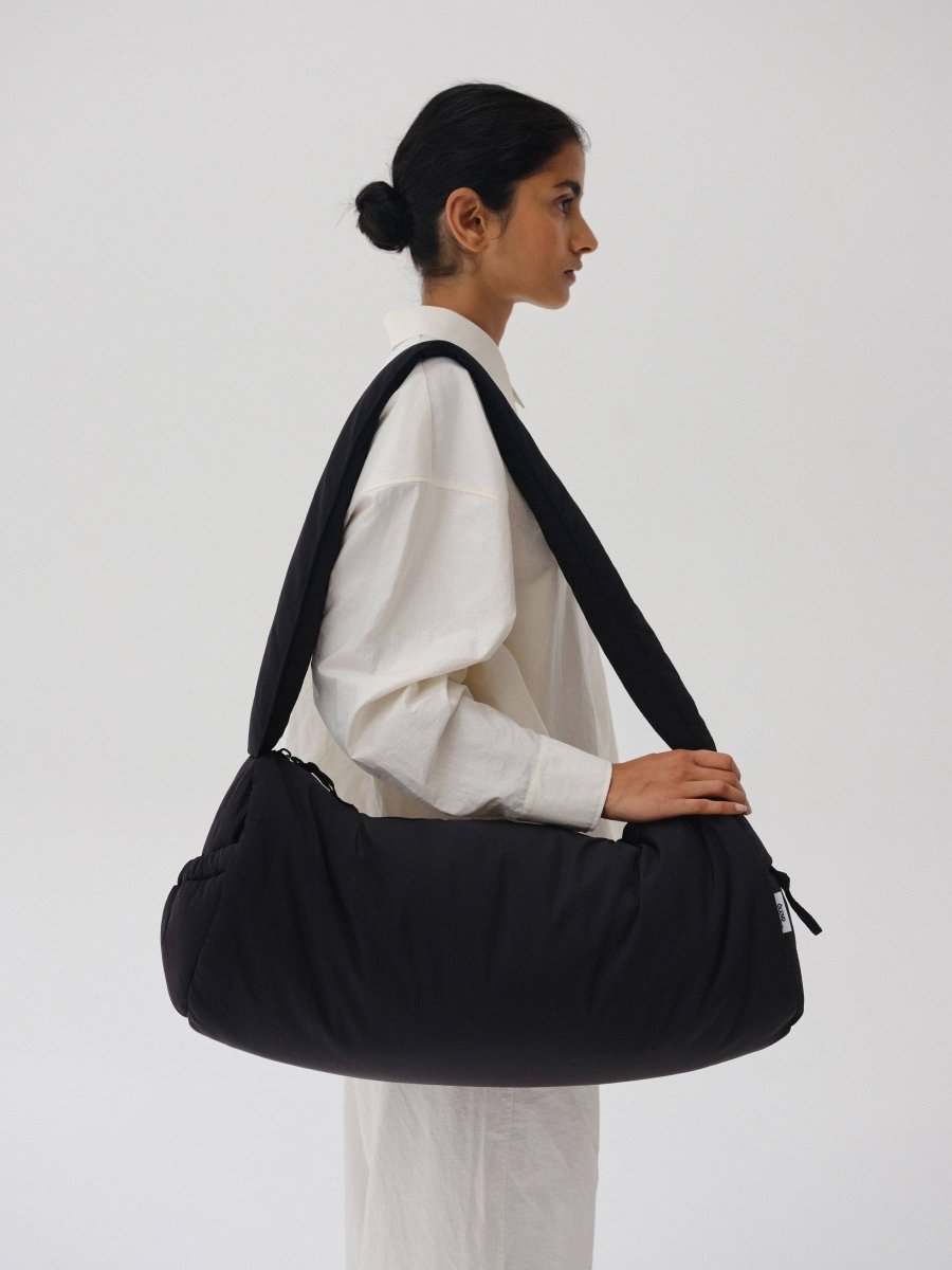 Puffy Duffle Bag: Black
