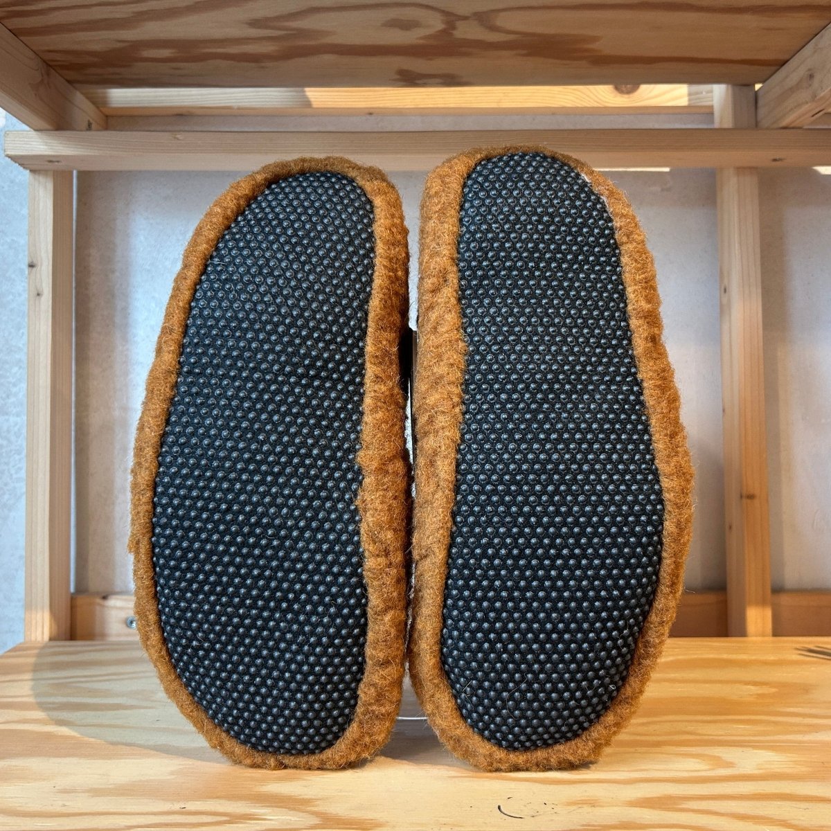 Unisex caramel wool slippers from Yoko Wool, featuring soft knit fabric and cozy interior for comfortable indoor footwear.
