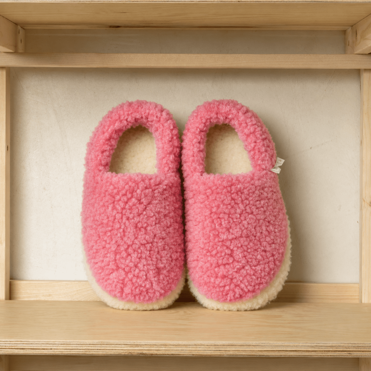 Unisex Wool Slippers - Pink & Natural