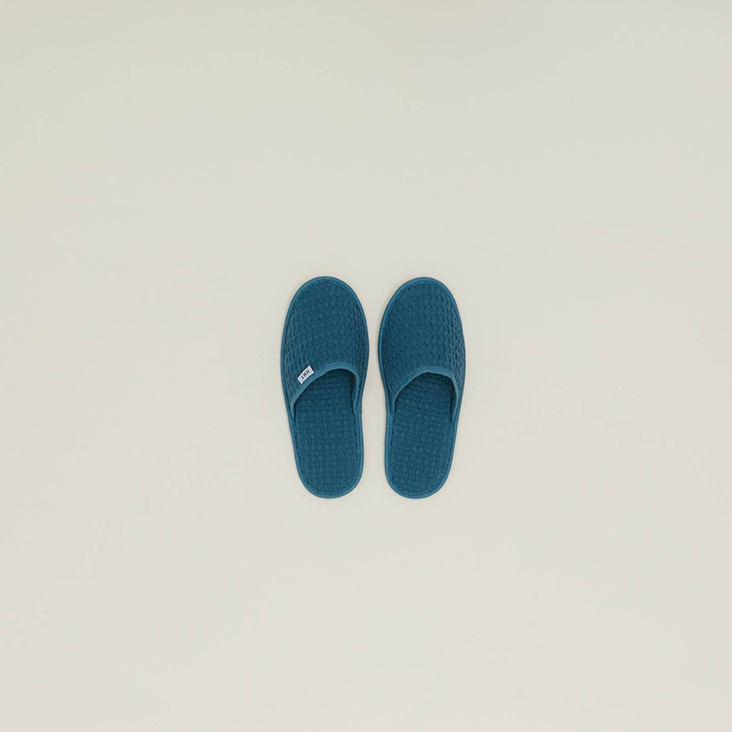 Simple Waffle Slippers - Peacock: Medium