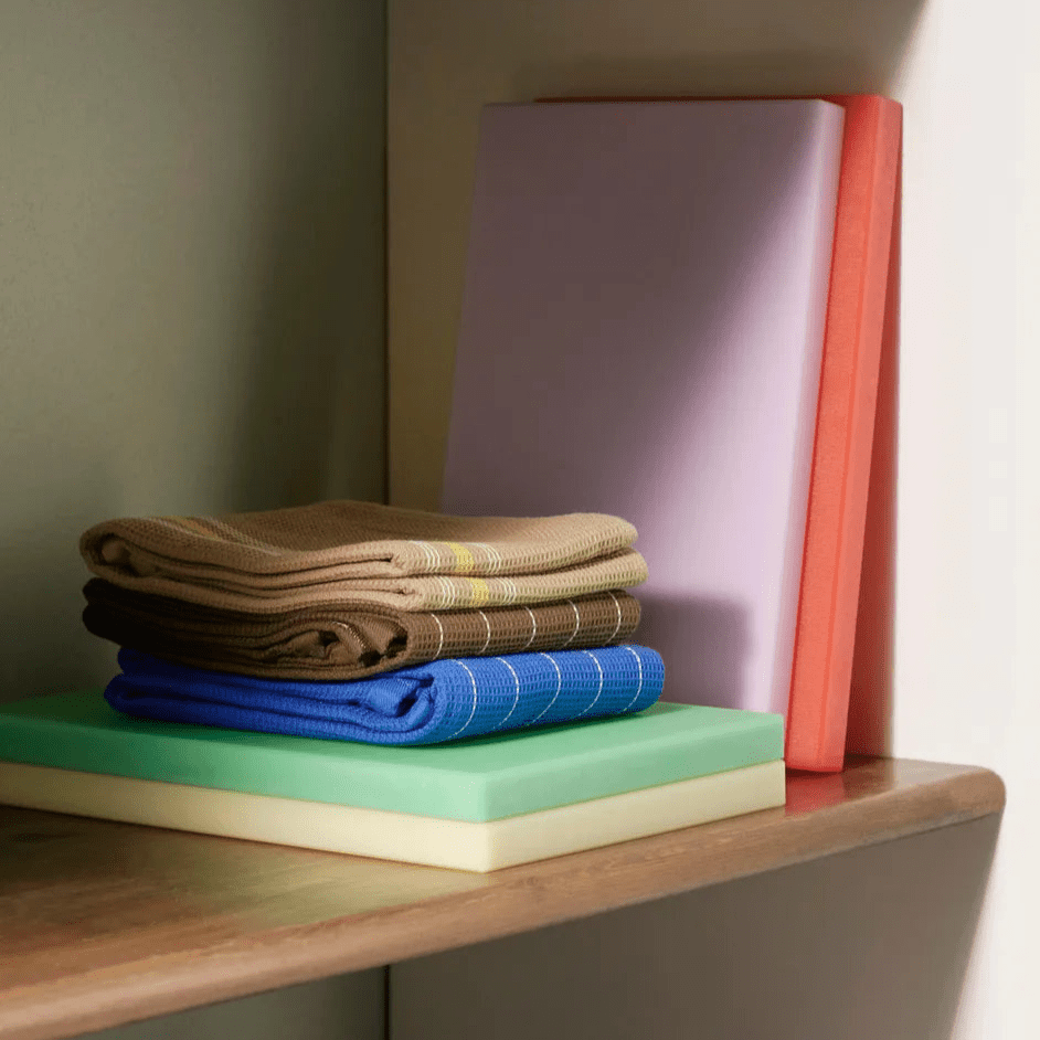 Chopping Board - Light Yellow / Medium