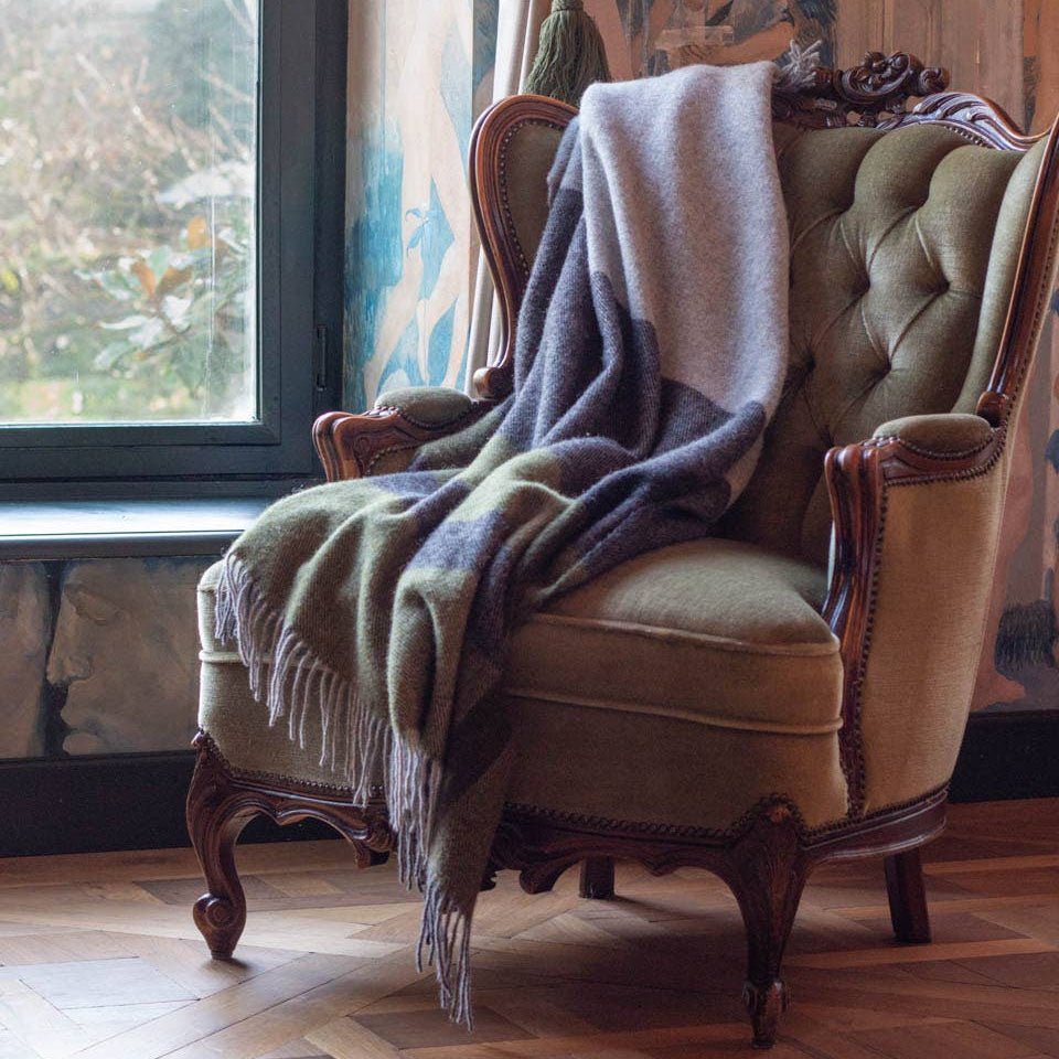 Lancelot Plaid Wool Throw