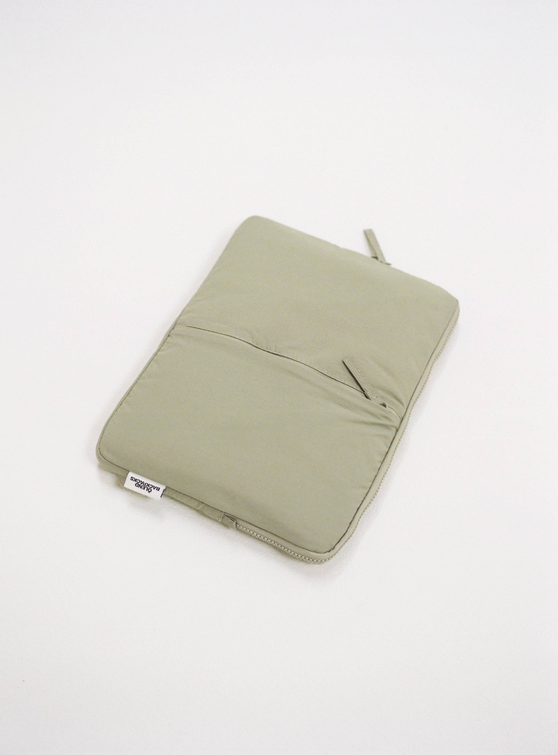 Padded Laptop Sleeve: Lilac / 13” & 14” laptop