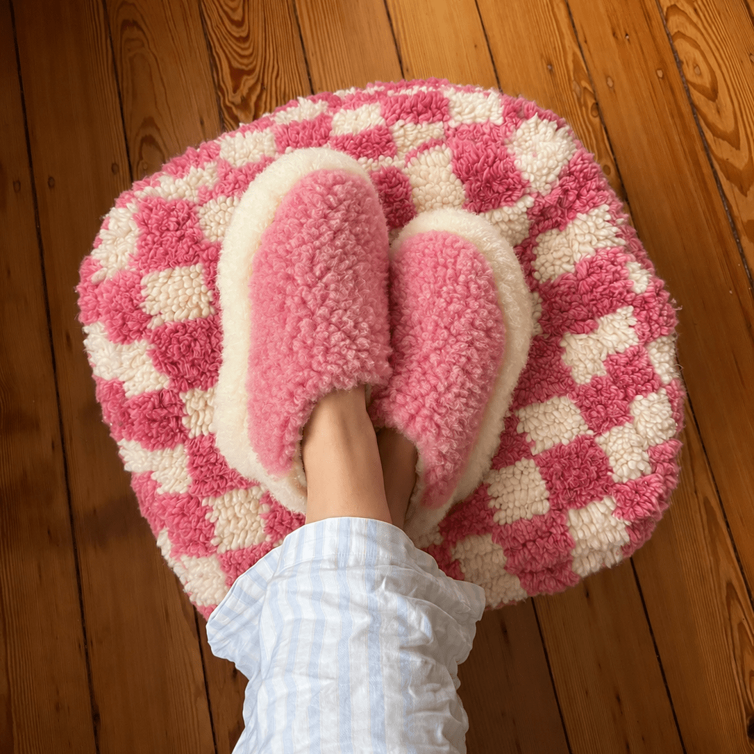 Unisex Wool Slippers - Pink & Natural