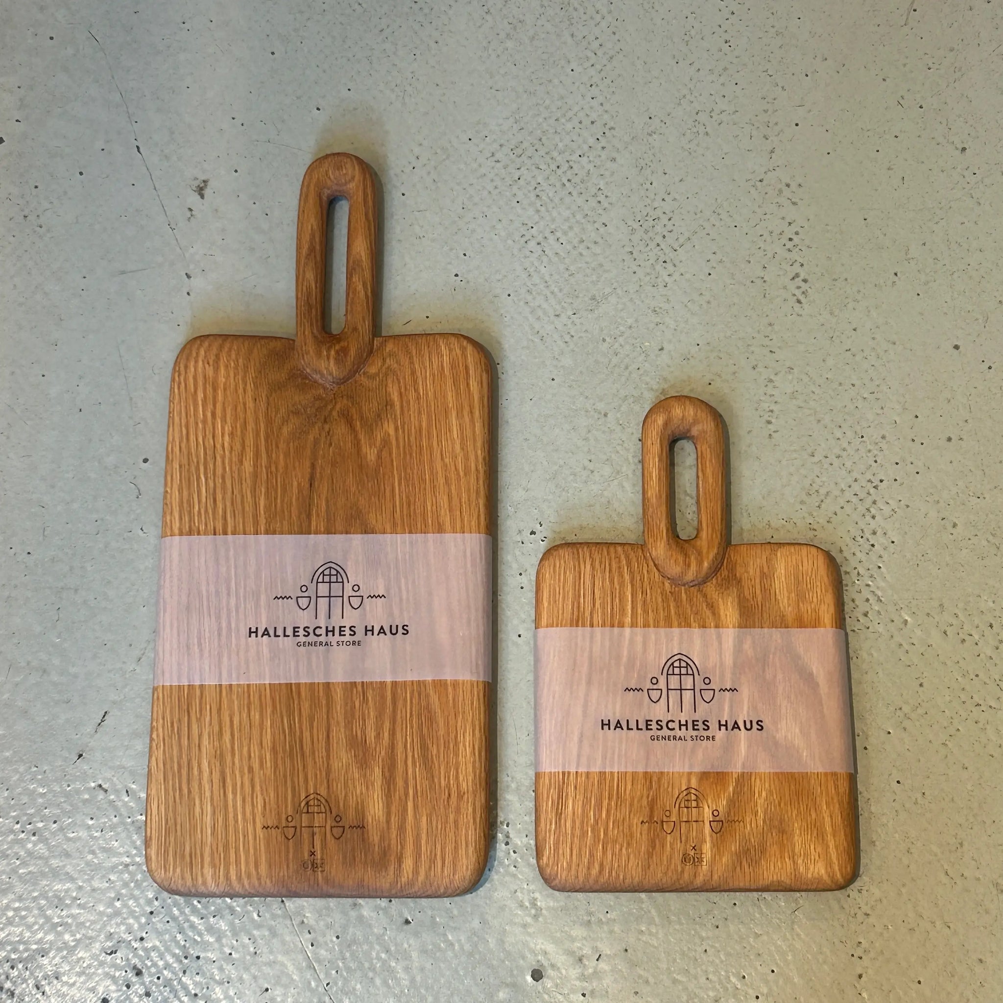 Hallesches Haus Wood Cutting Board - Pluque