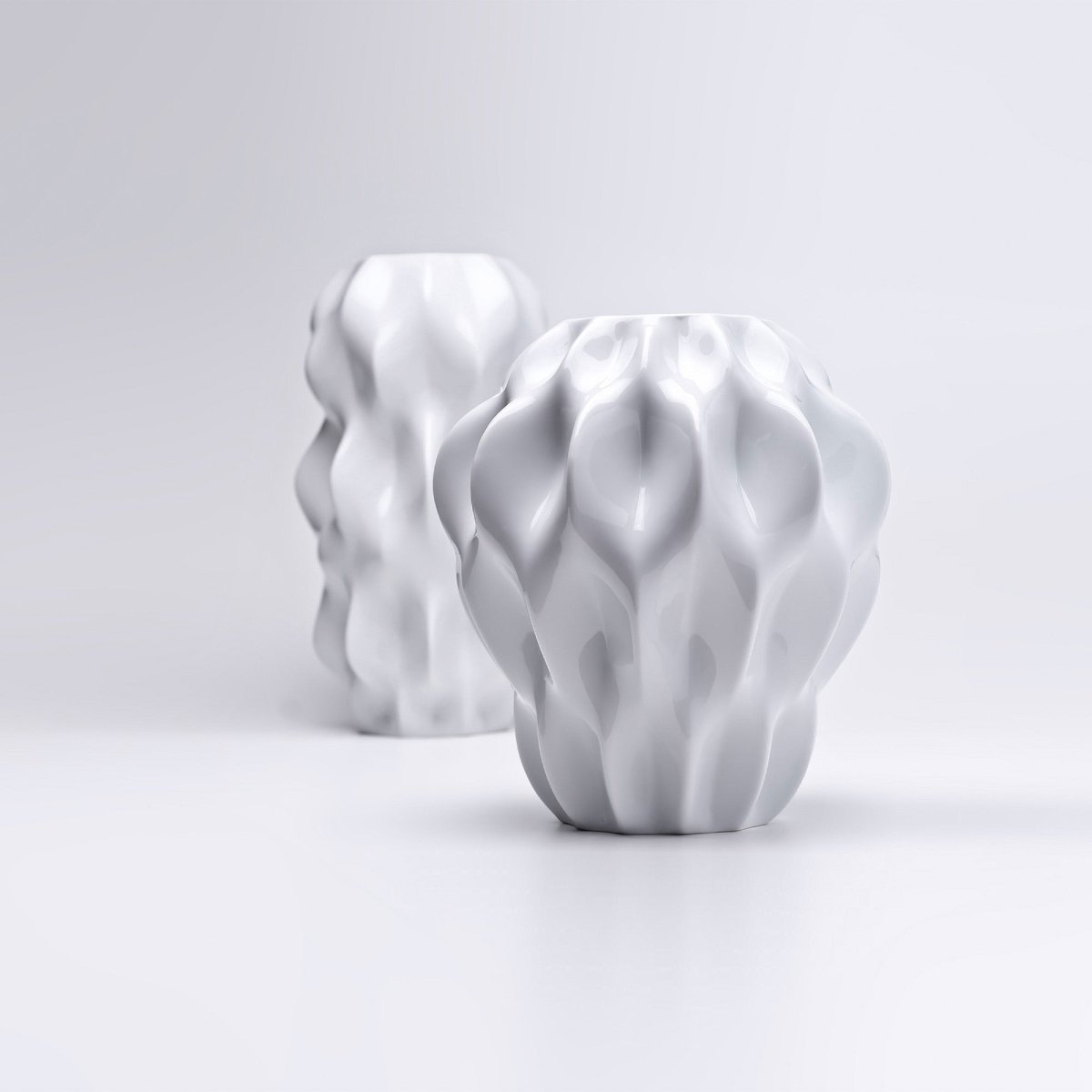 Plissan G Porcelain Vase (h40 cm) - Holaria