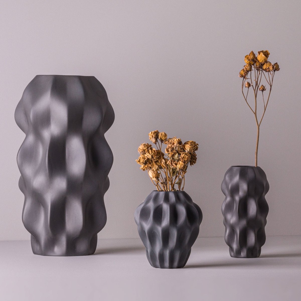 Plissan G Porcelain Vase (h40 cm) - Holaria