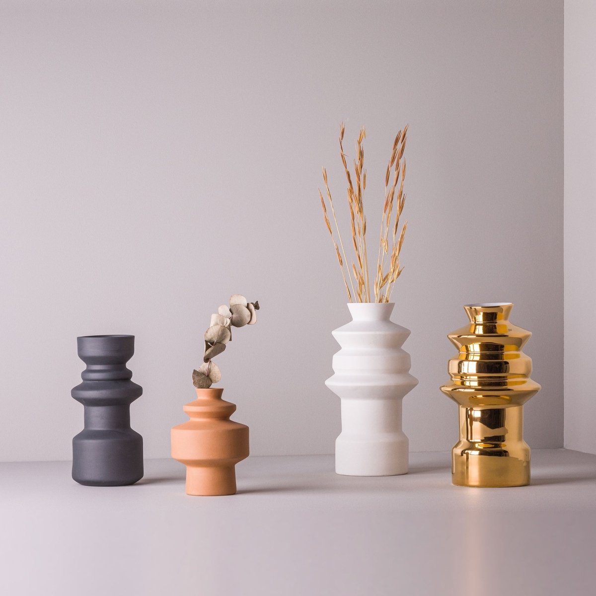 Totêmico GG Porcelain Pot (h19 cm) - Holaria