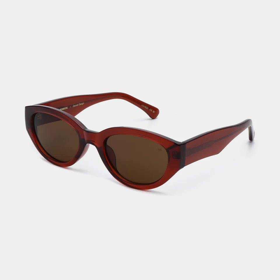 A. Kjaerbede Winnie sunglasses with stylish frame and tinted lenses, perfect for fashionable sun protection.