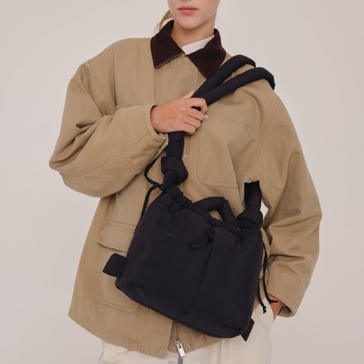 Compact Ona Soft Bag: Black