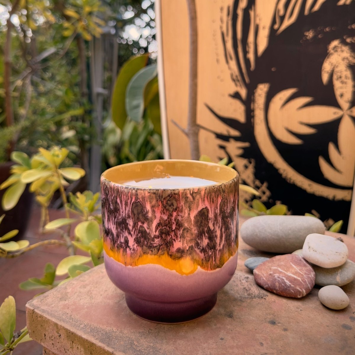 Duftkerze aus Keramik im Stil der 70er Jahre – Kapstadt