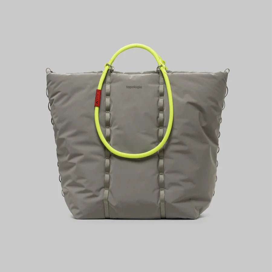 topologie tote bag 　ストラップ The wait is over. Topologie Cloud tote now available in