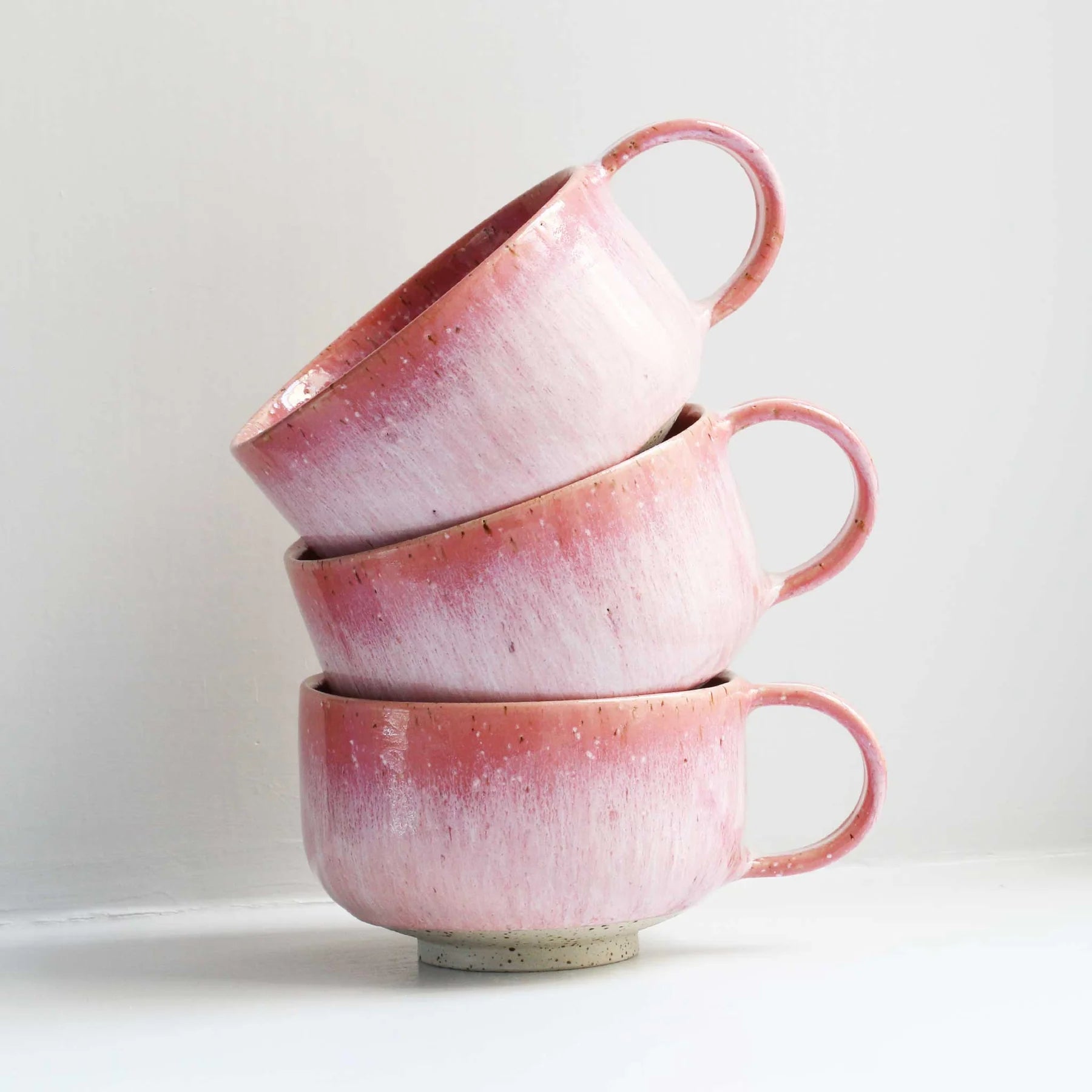 Mion Mug - Cream Cerise