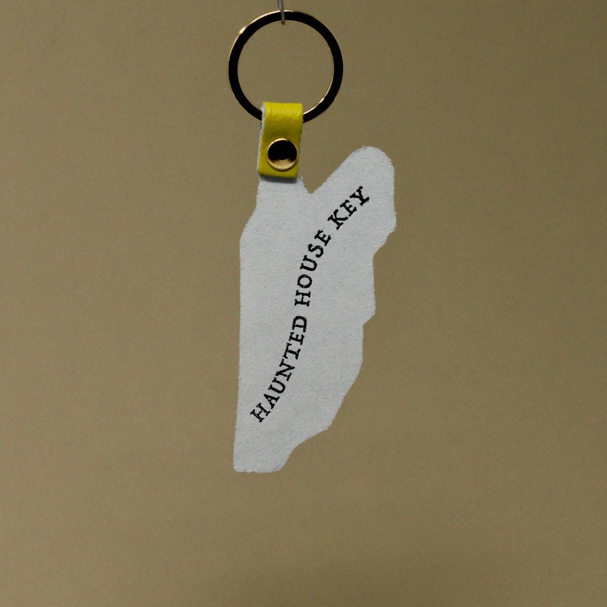 Spoo-key Ghost Key Fob: White