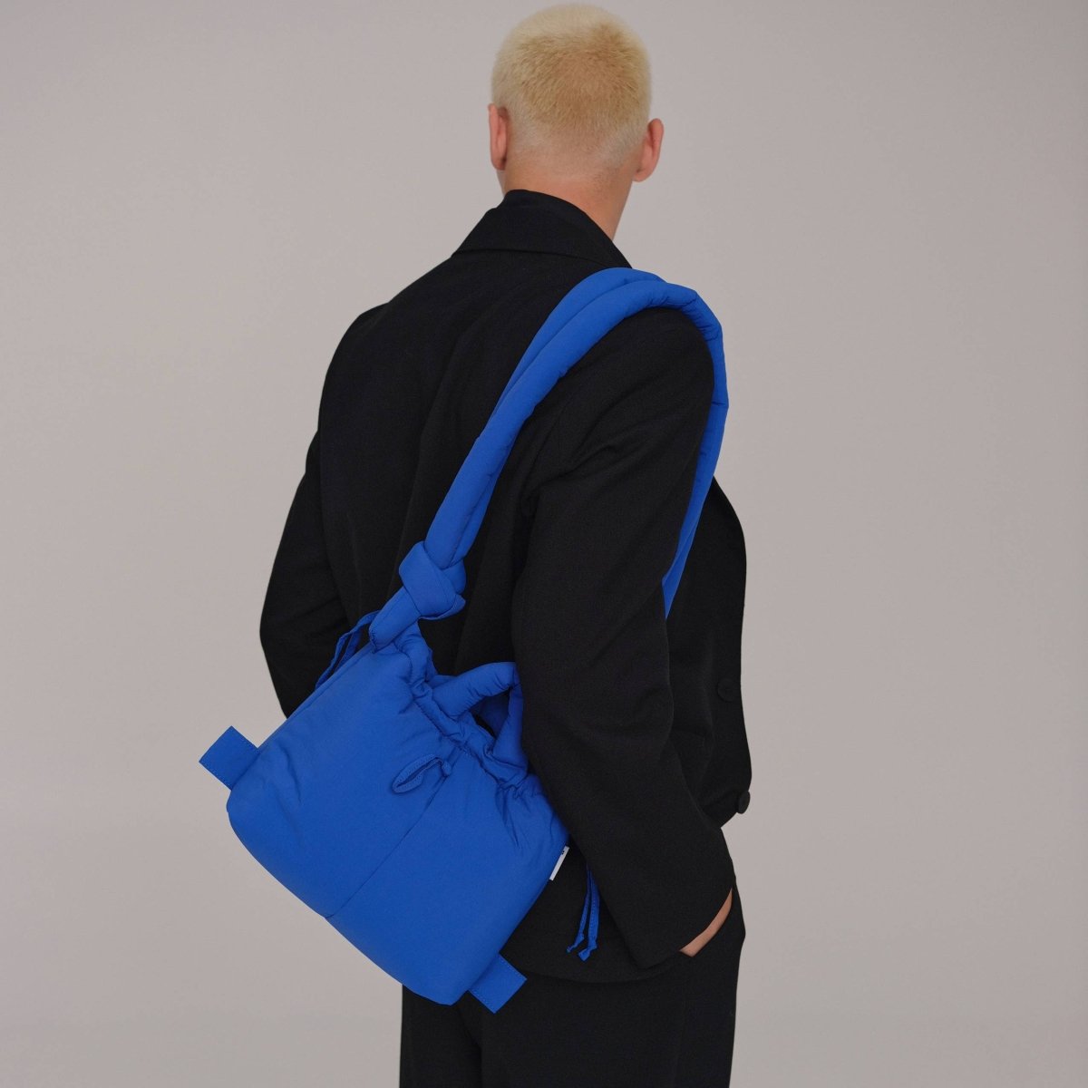 Compact Ona Soft Bag: Cobalt blue