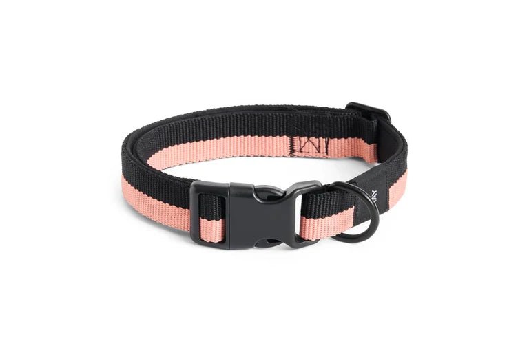 Flat dog collar from HAY with a smooth, durable design in neutral tones, suitable for everyday pet wear.