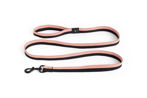Flat dog leash from HAY with a sleek design, durable material, and comfortable handle for easy walking.