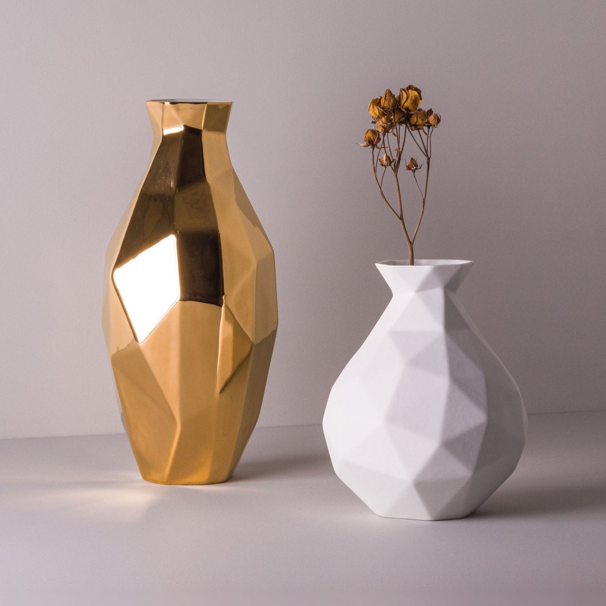 Edros G Porcelain Vase (h20 cm) - Holaria