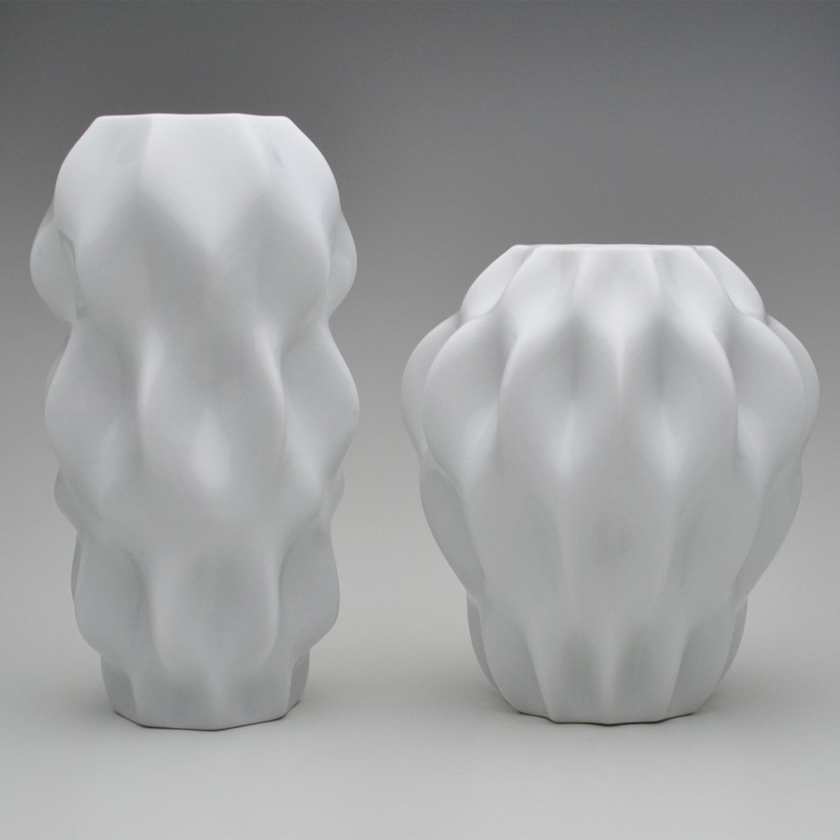 Plissan P Porcelain Vase (h16 cm) - Holaria