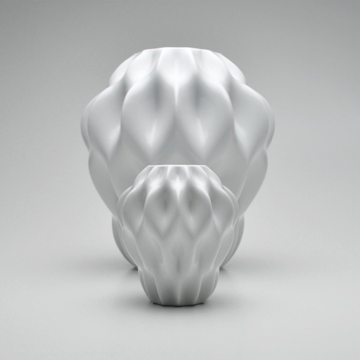 Plissan G Porcelain Vase (h40 cm) - Holaria