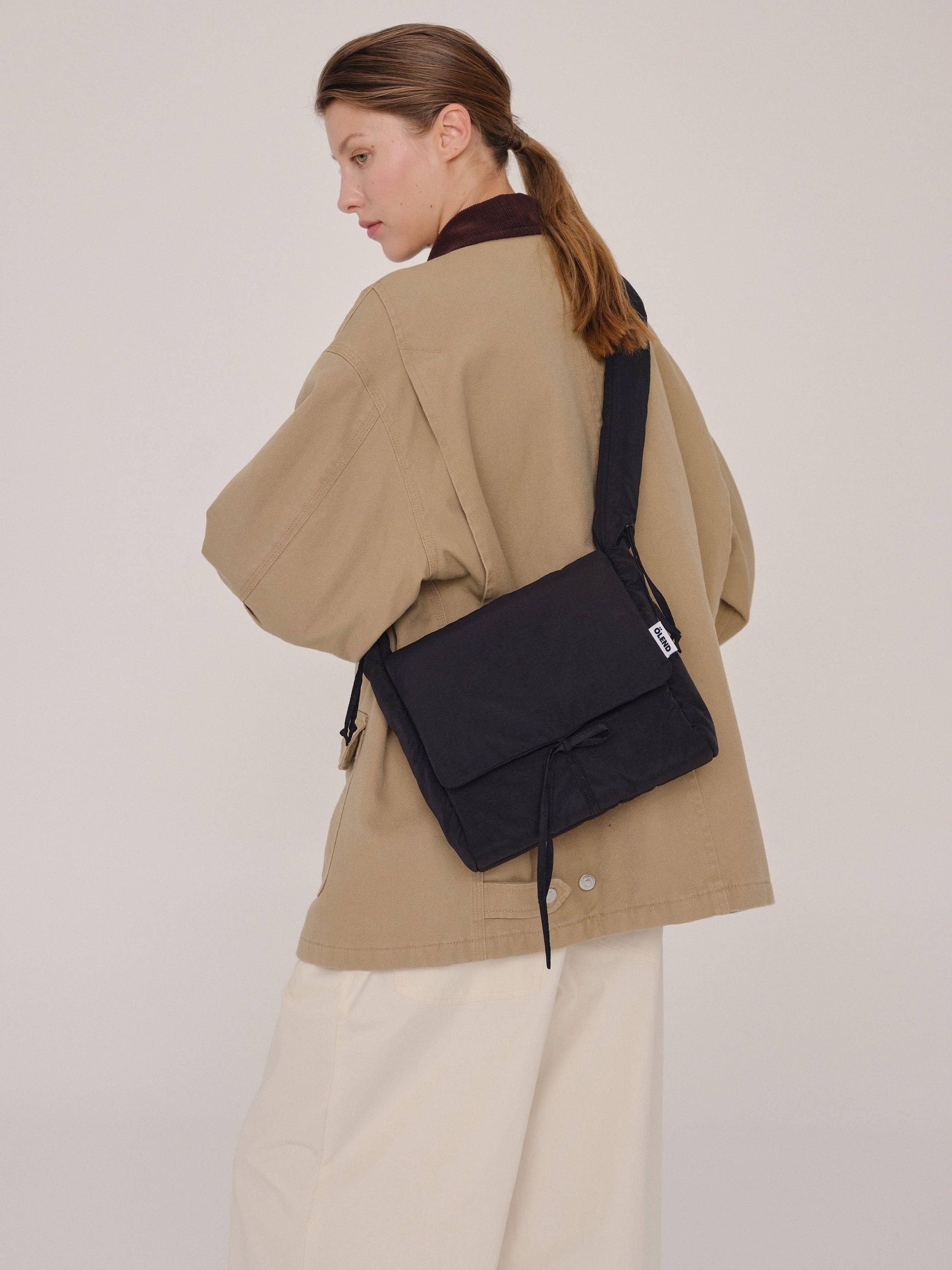Nina Bag: Black