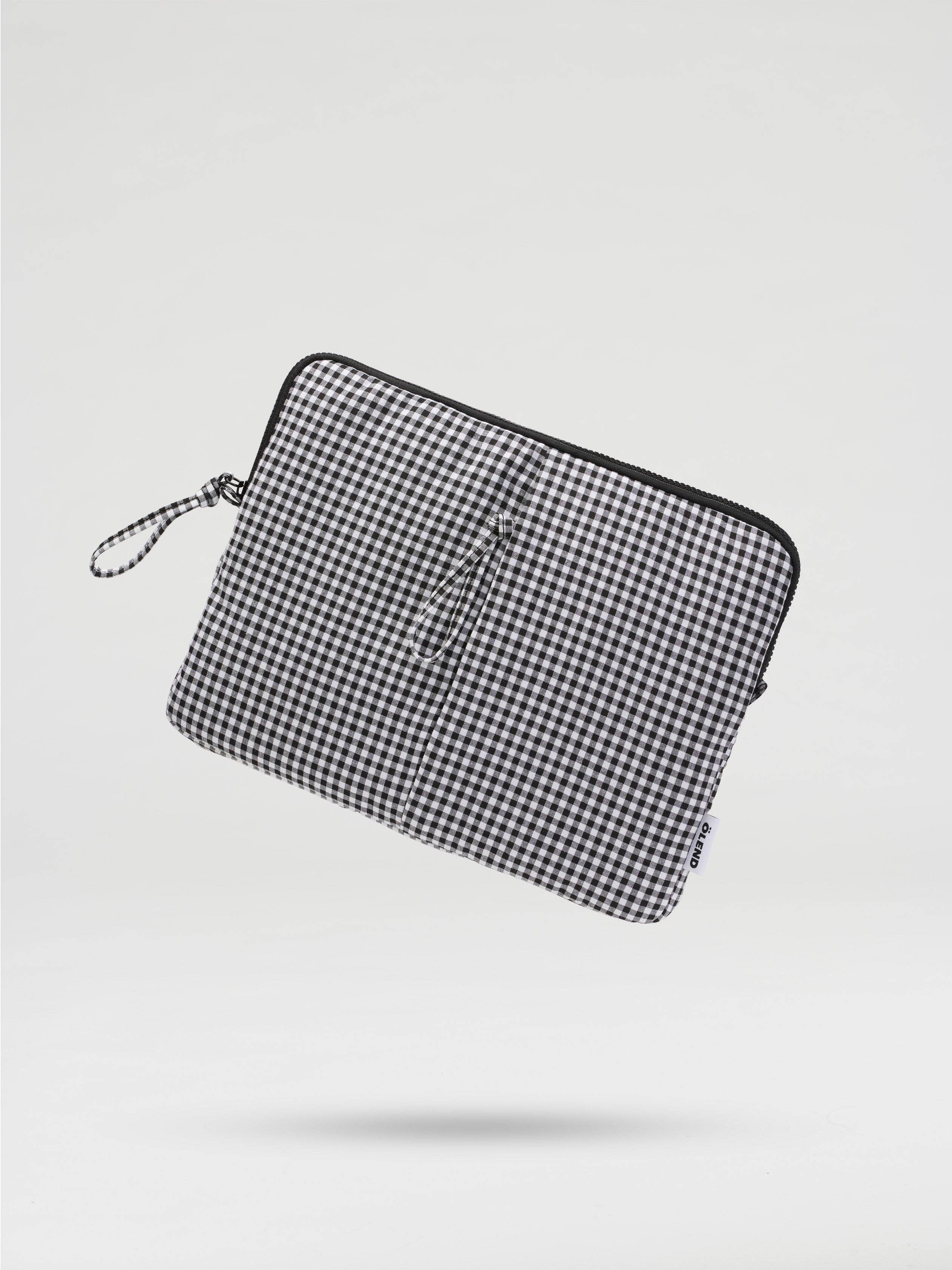 Padded Laptop Sleeve: Cobalt Blue / 13” & 14” laptop