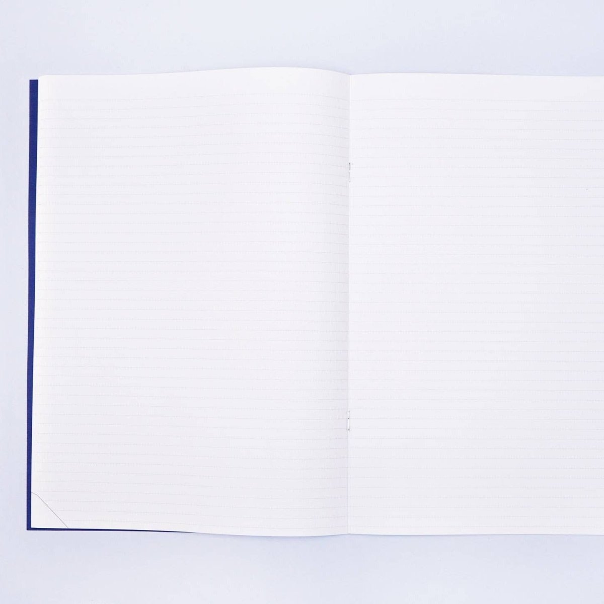 Mirrors A4 Notizbuch