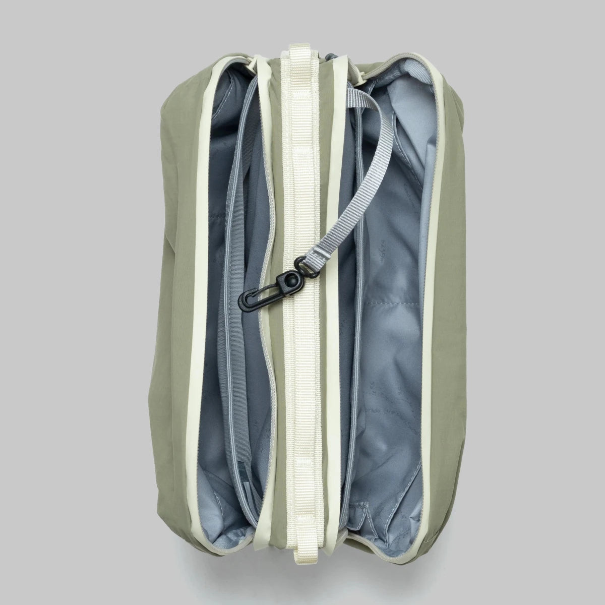 Bottle Sacoche Large - Topologie | Stylish & Spacious Bags