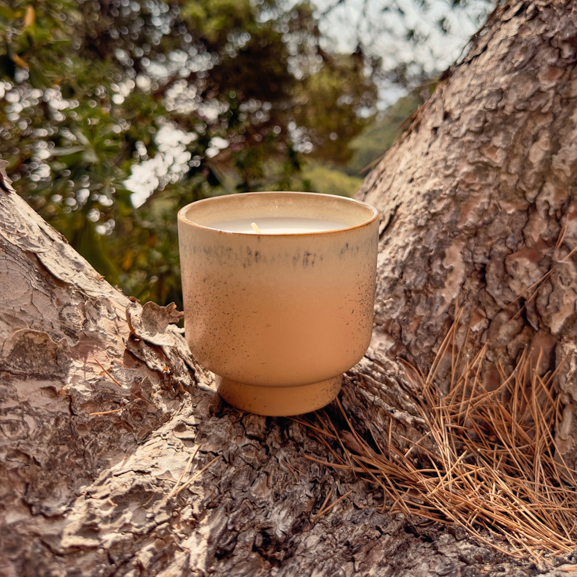 Duftkerze aus Keramik im Stil der 70er Jahre – Vancouver