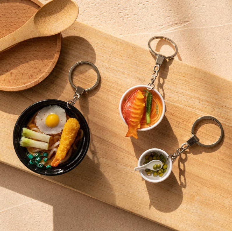 Yumazing Tempura Noodle Soup keychain, detailed miniature replica of Japanese noodle bowl, perfect for key or bag decoration