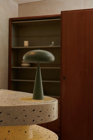 Raymond-Tischlampe