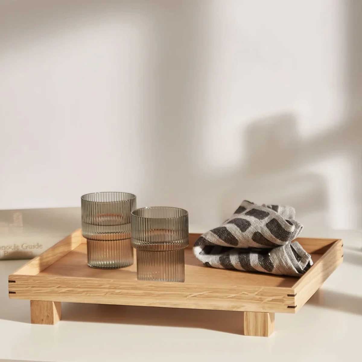 ferm living plant box tablett eiche Bon Wooden Tray - Small