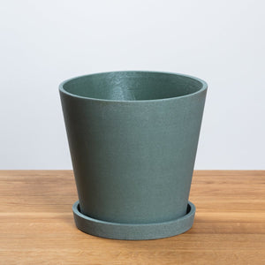 HAY Flowerpot & Saucer Green